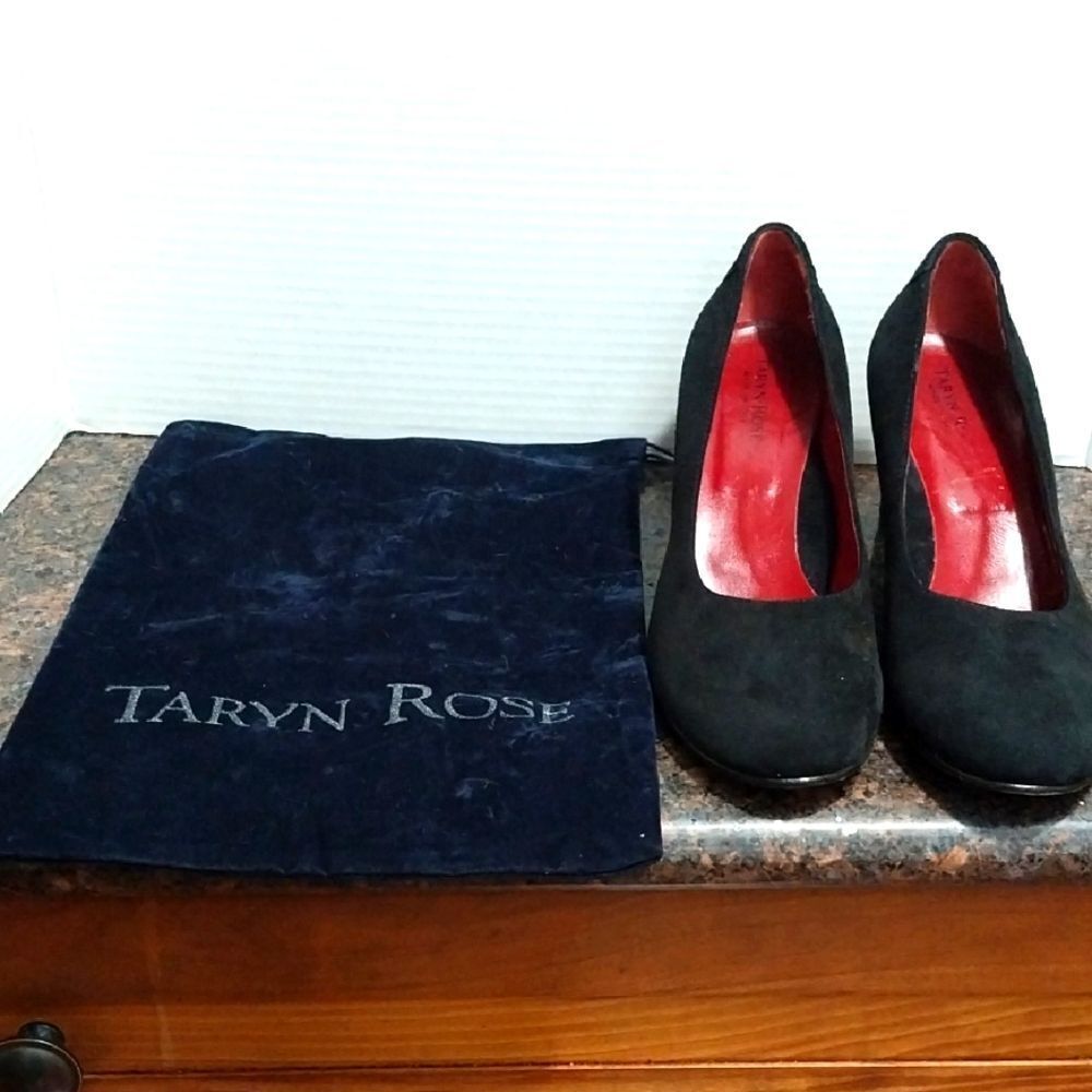 Taryn Rose Black Suade Heels..EUC...SIZE 8.5